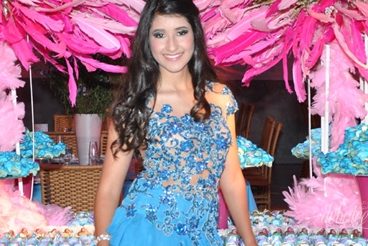 baile de máscaras azul e rosa ana paula