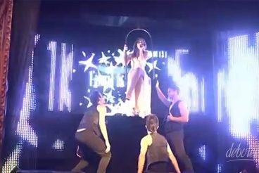 express cristina aguilera burlesque