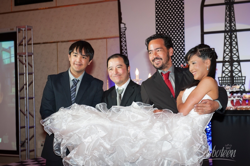 Festa Paris Caroline Naomi