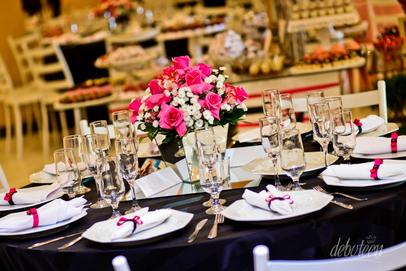 Festa Rosa Pink e Preto de Maria Vitória Gazoni