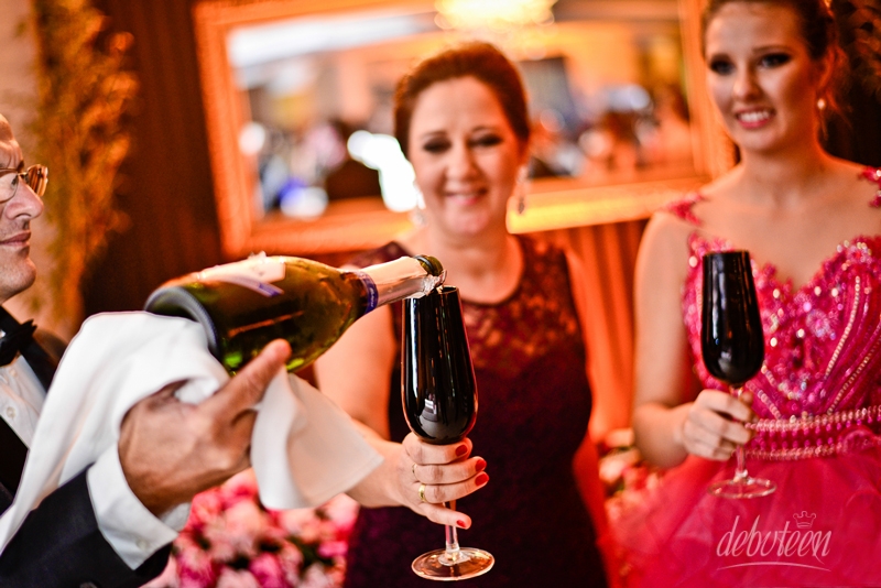 Festa Rosa Pink de Maria Vitória Gazoni