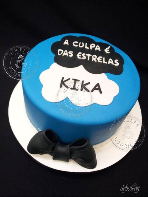 Bolo decorado A Culpa é das Estrelas