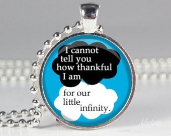 colar A Culpa é das Estrelas