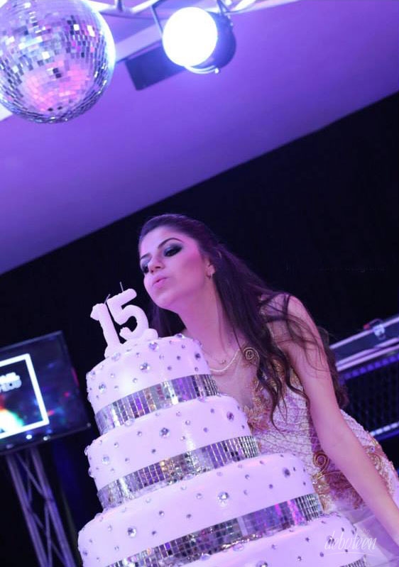 Festa azul, Rosa e Preto Debutante Amanda Teixeira