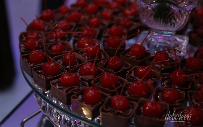 Festa azul, Rosa e Preto Debutante Amanda Teixeira