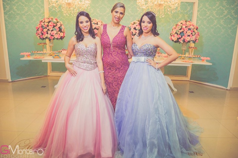 Festa de 15 anos das gêmeas Ana Beatriz e Ana Luiza